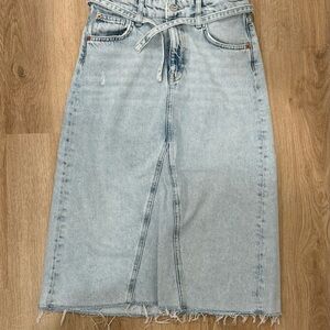 Zara Light Blue Denim Skirt